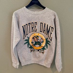 Vintage Notre Dame Fightin Irish Sweatshirt